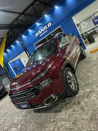 FIAT TORO 2.0 16V TURBO DIESEL VOLCANO 4WD AT9 FIAT TORO 2.0 16V TURBO DIESEL VOLCANO 4WD AT9